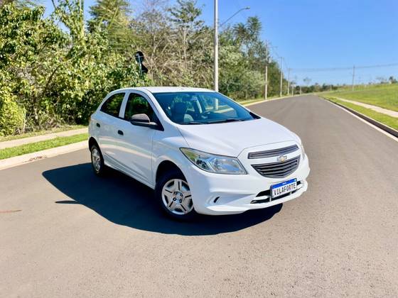 CHEVROLET ONIX 1.0 MPFI LT 8V FLEX 4P MANUAL CHEVROLET ONIX 1.0 MPFI LT 8V FLEX 4P MANUAL